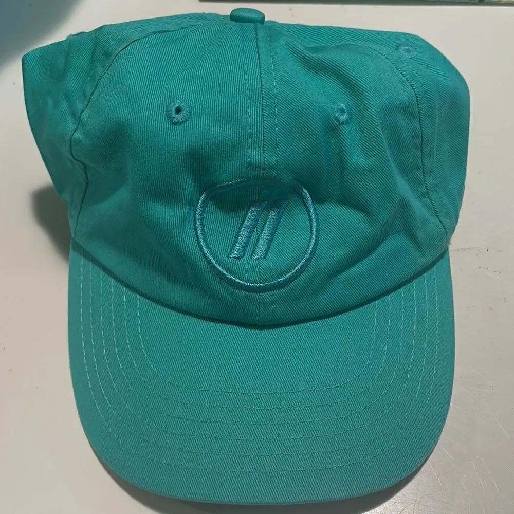 BLENDERS TRAL HAT BRAND NEW